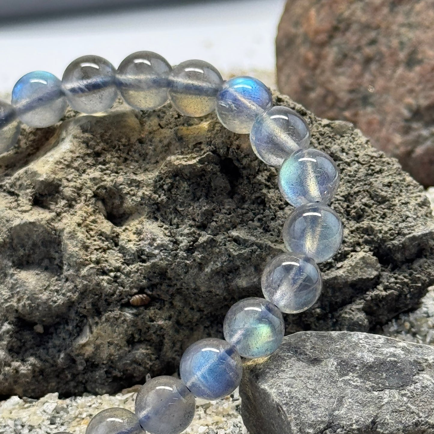Labradorite Bracelet – Natural Gemstone Jewelry