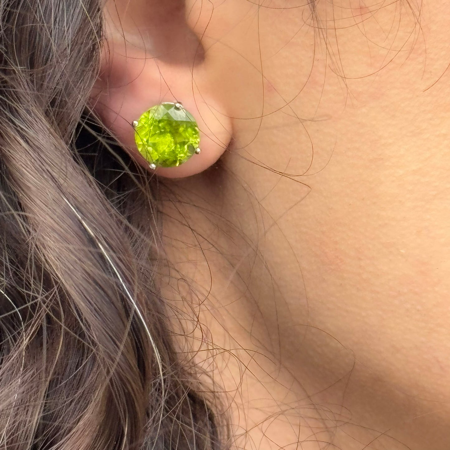 Handmade Round Peridot Earrings in 925 Sterling Silver - Prong Set Style
