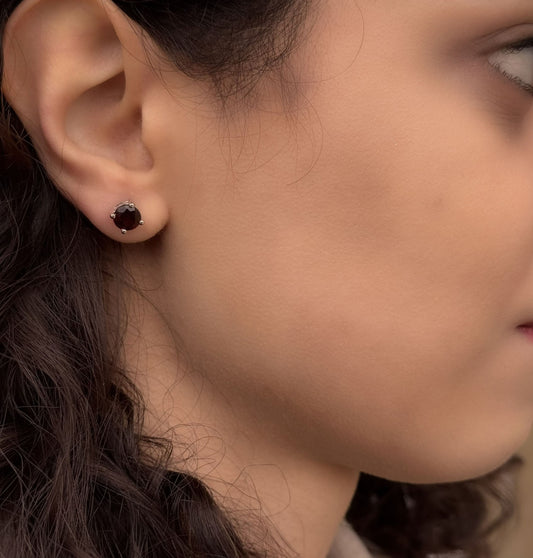 Handmade Round Garnet Earrings in 925 Sterling Silver - Prong Set Style
