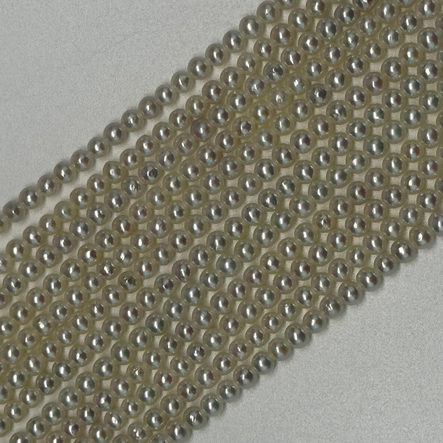 White Freshwater Pearl