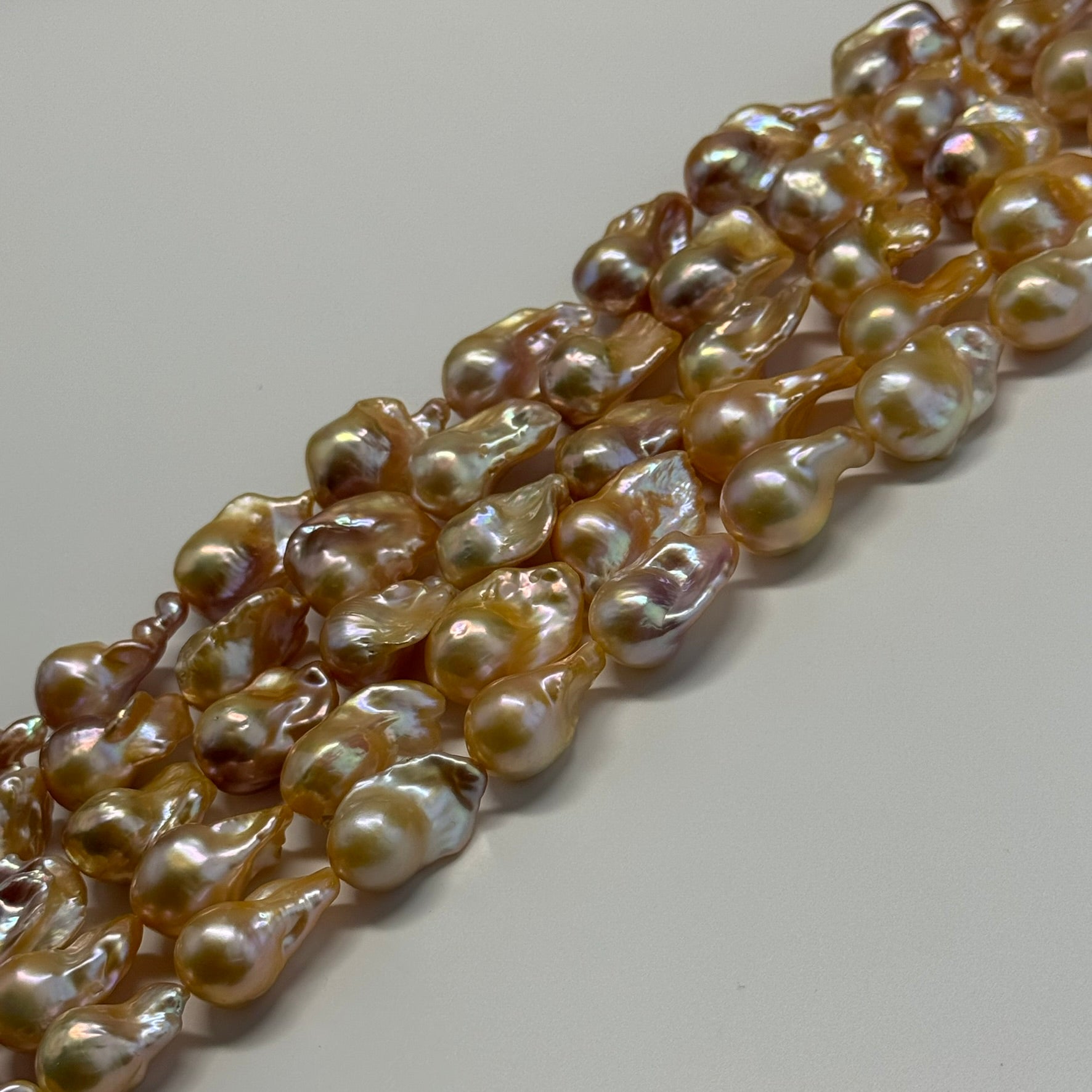 Freshwater Cultured Souffle Pearl - (AAAA Quality)
