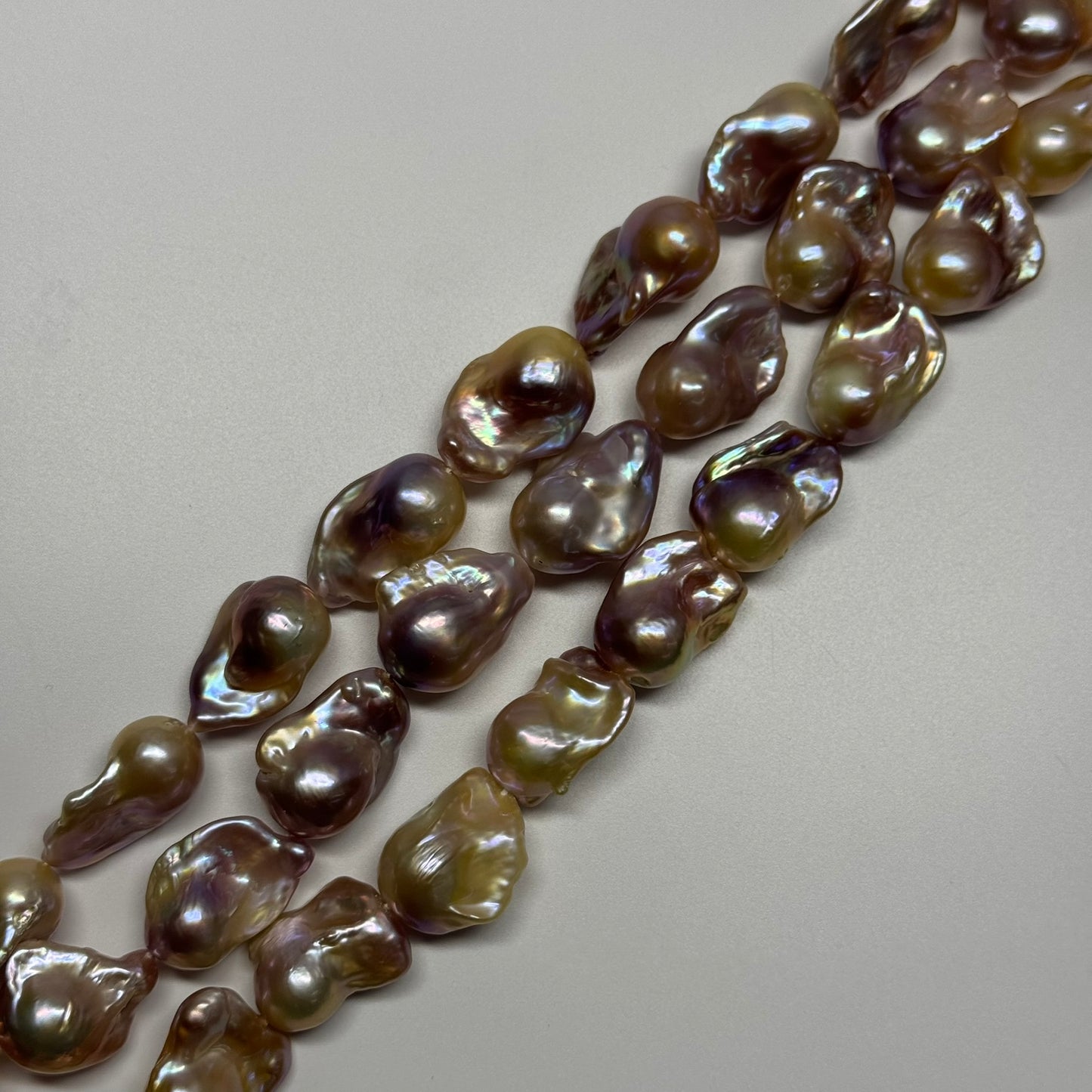 Freshwater Cultured Souffle Pearl - (AAAA Quality)