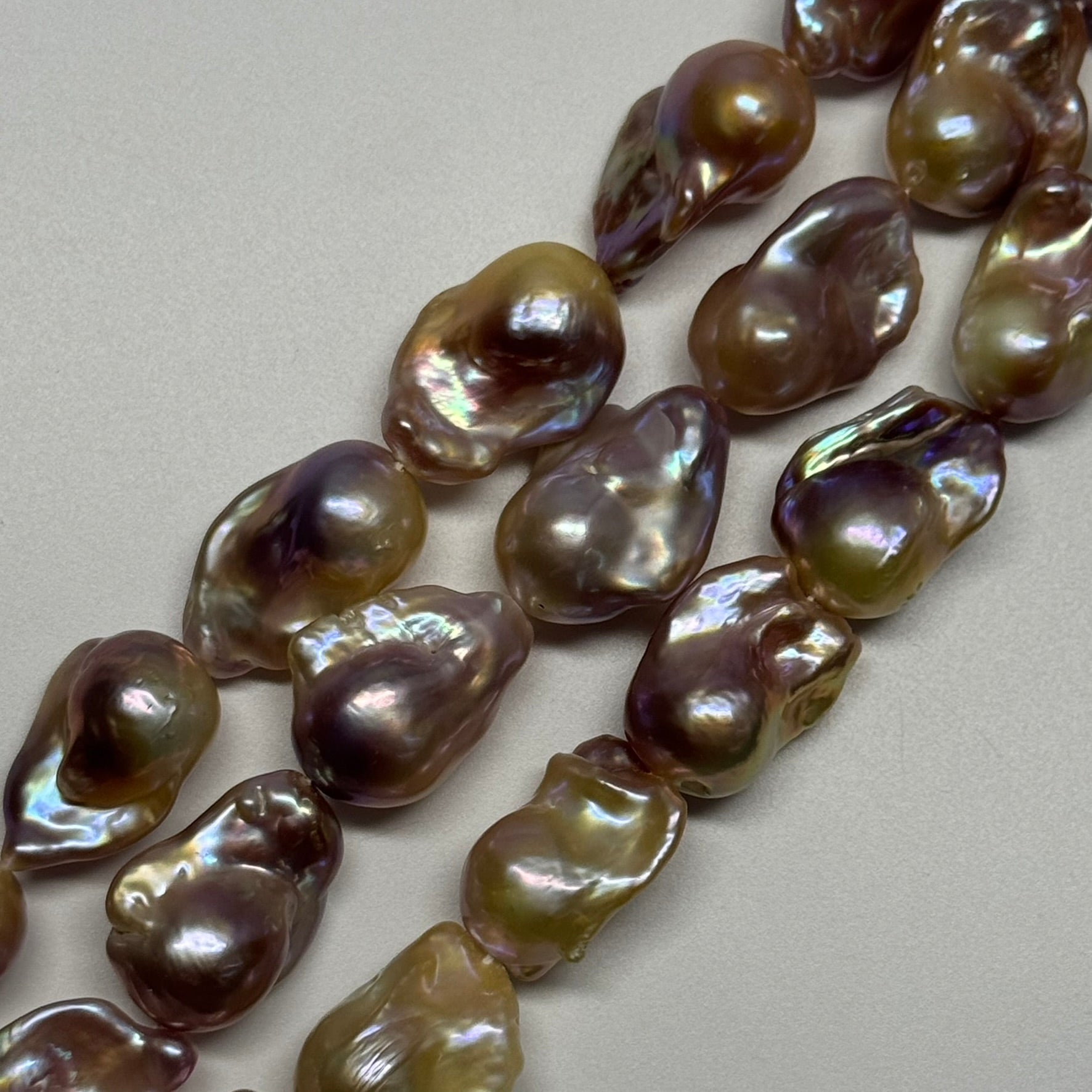 Freshwater Cultured Souffle Pearl - (AAAA Quality)