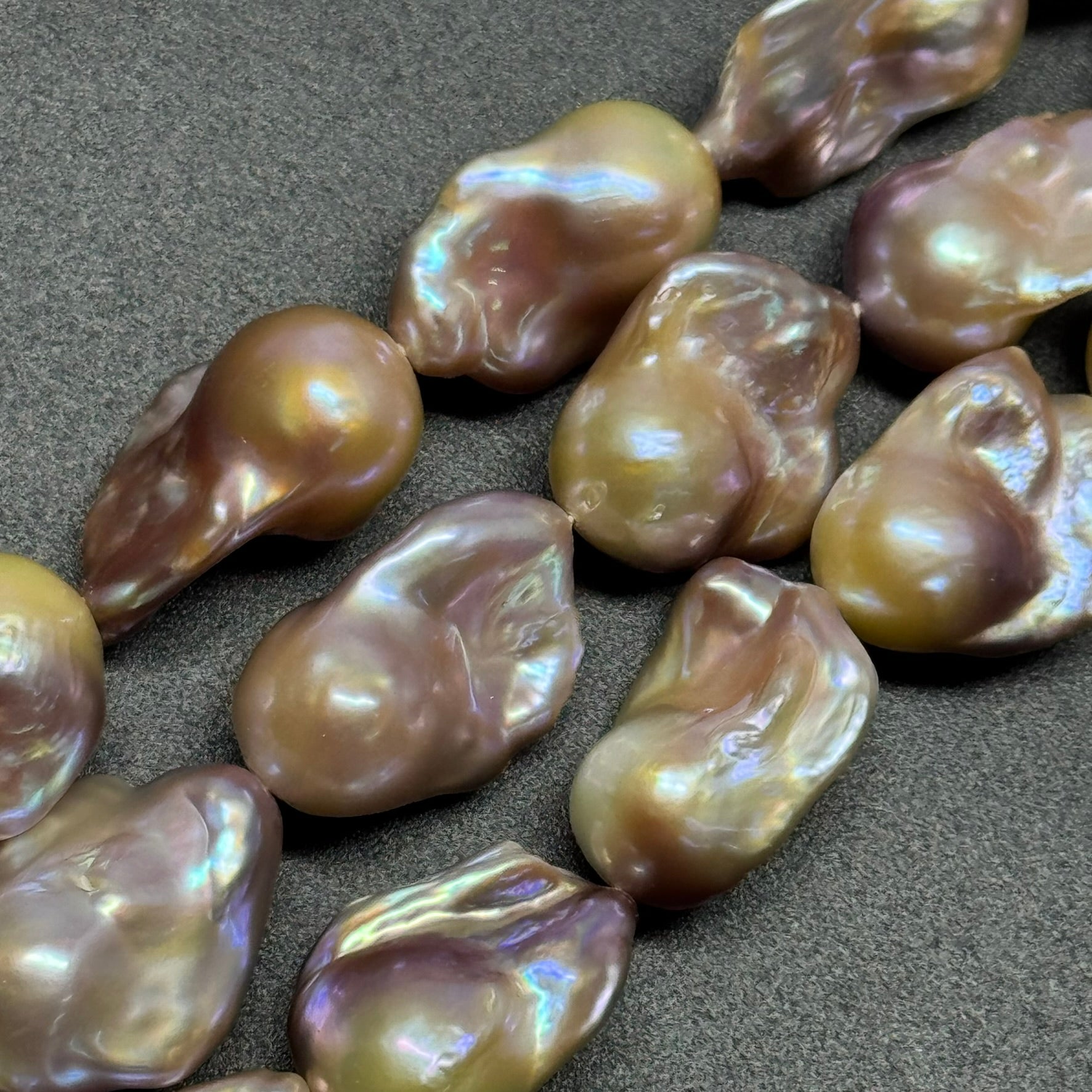 Freshwater Cultured Souffle Pearl - (AAAA Quality)