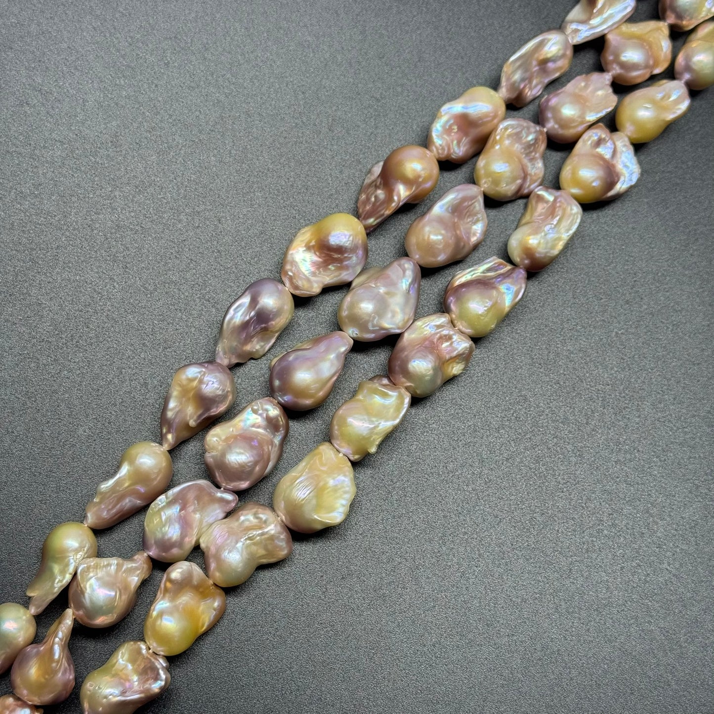 Freshwater Cultured Souffle Pearl - (AAAA Quality)