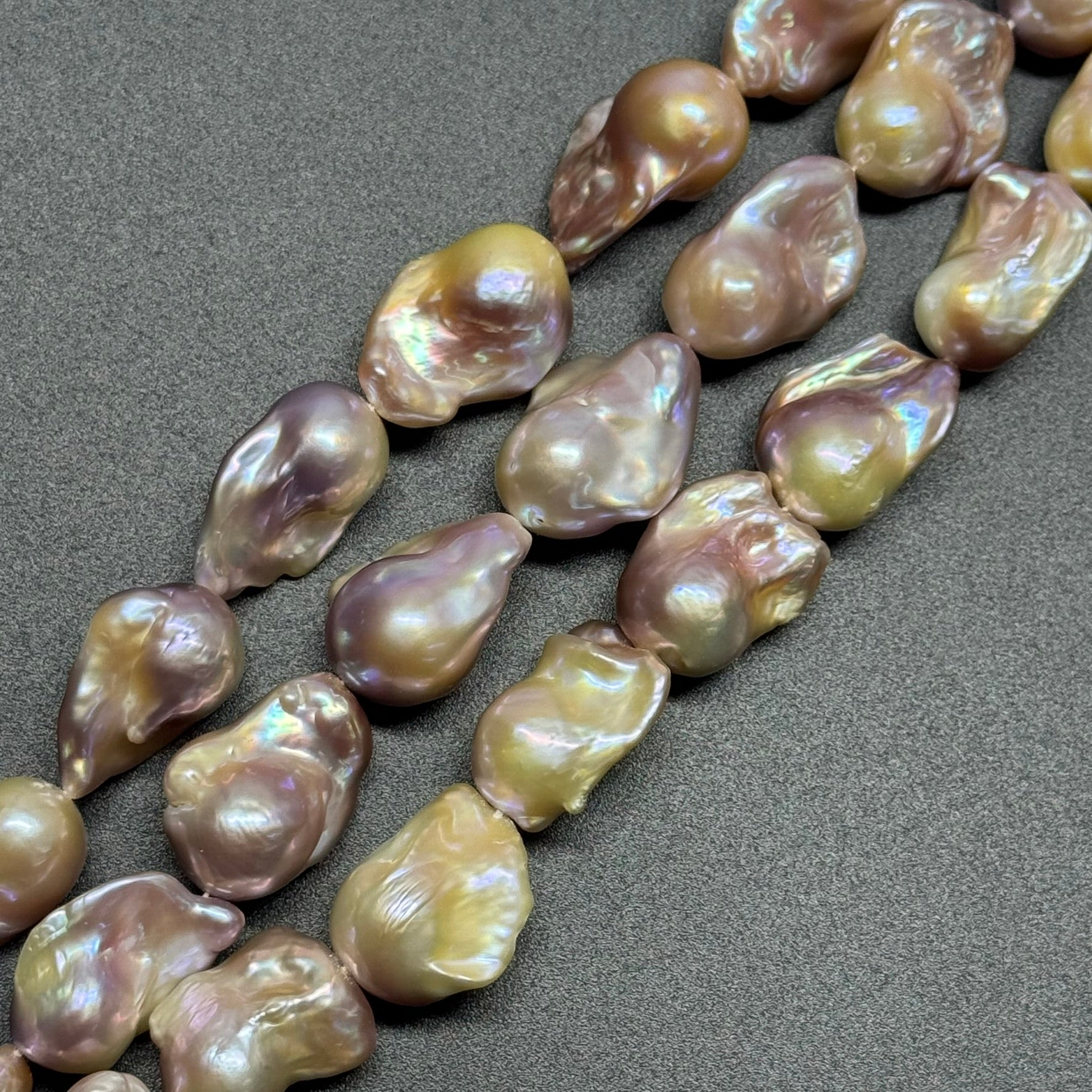 Freshwater Cultured Souffle Pearl - (AAAA Quality)