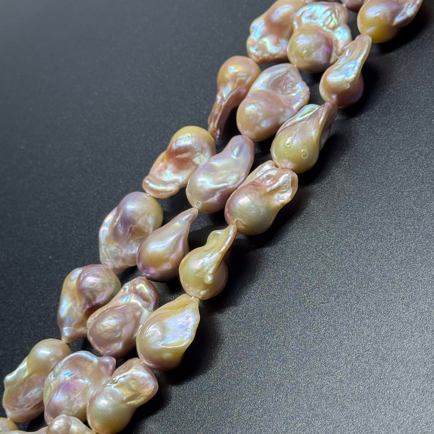 Freshwater Cultured Souffle Pearl - (AAAA Quality)