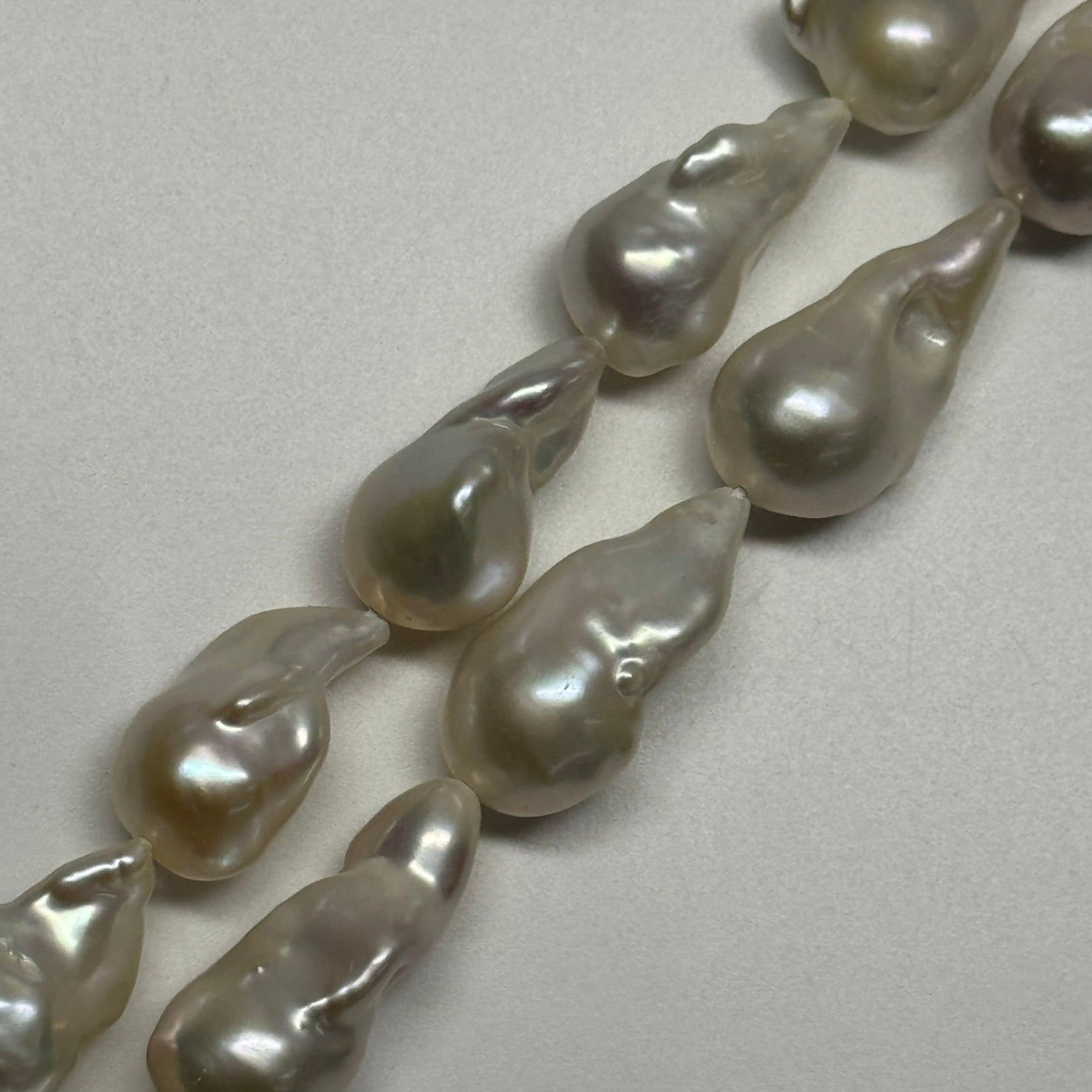 Freshwater Cultured Souffle Pearl - (AAAA Quality)