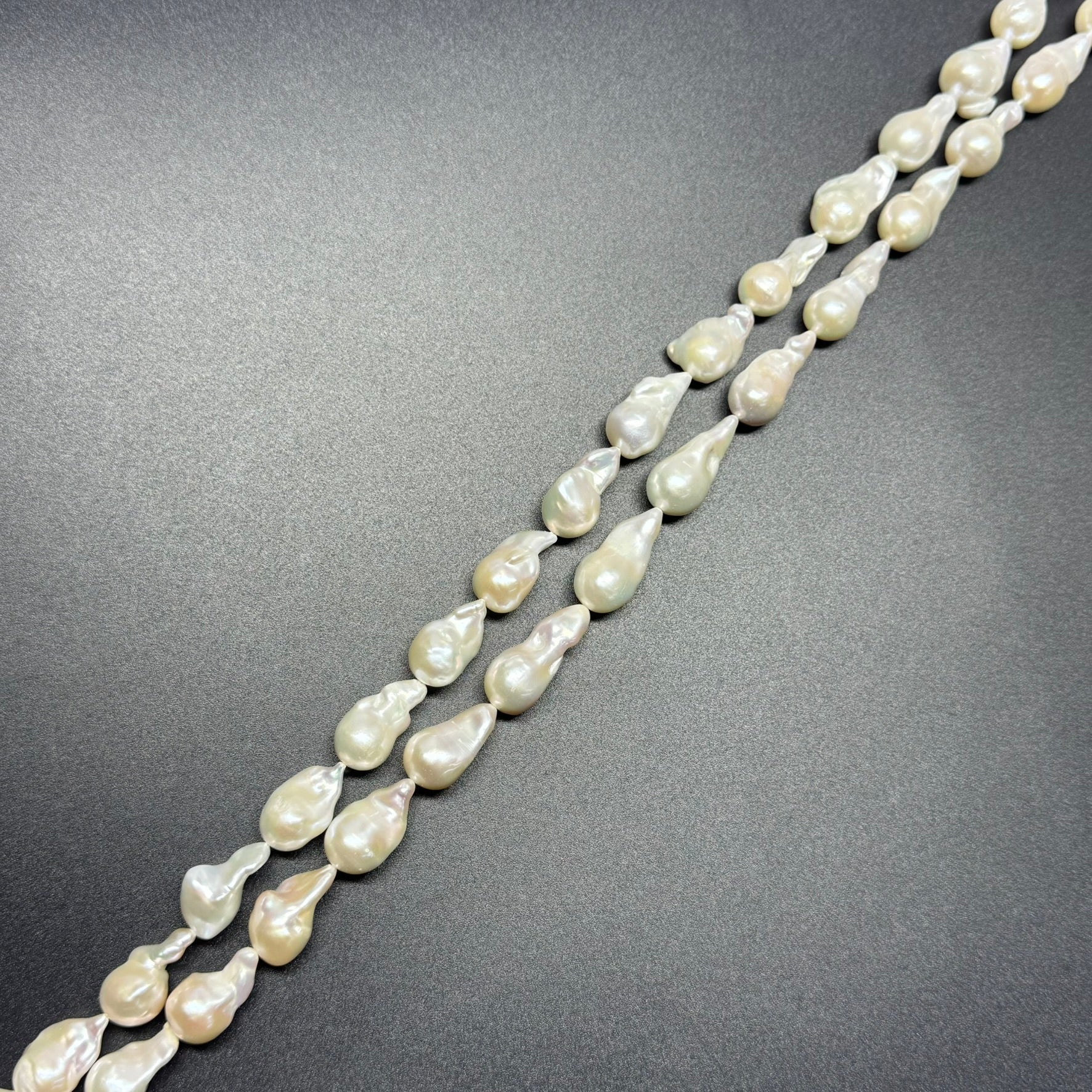 Freshwater Cultured Souffle Pearl - (AAAA Quality)