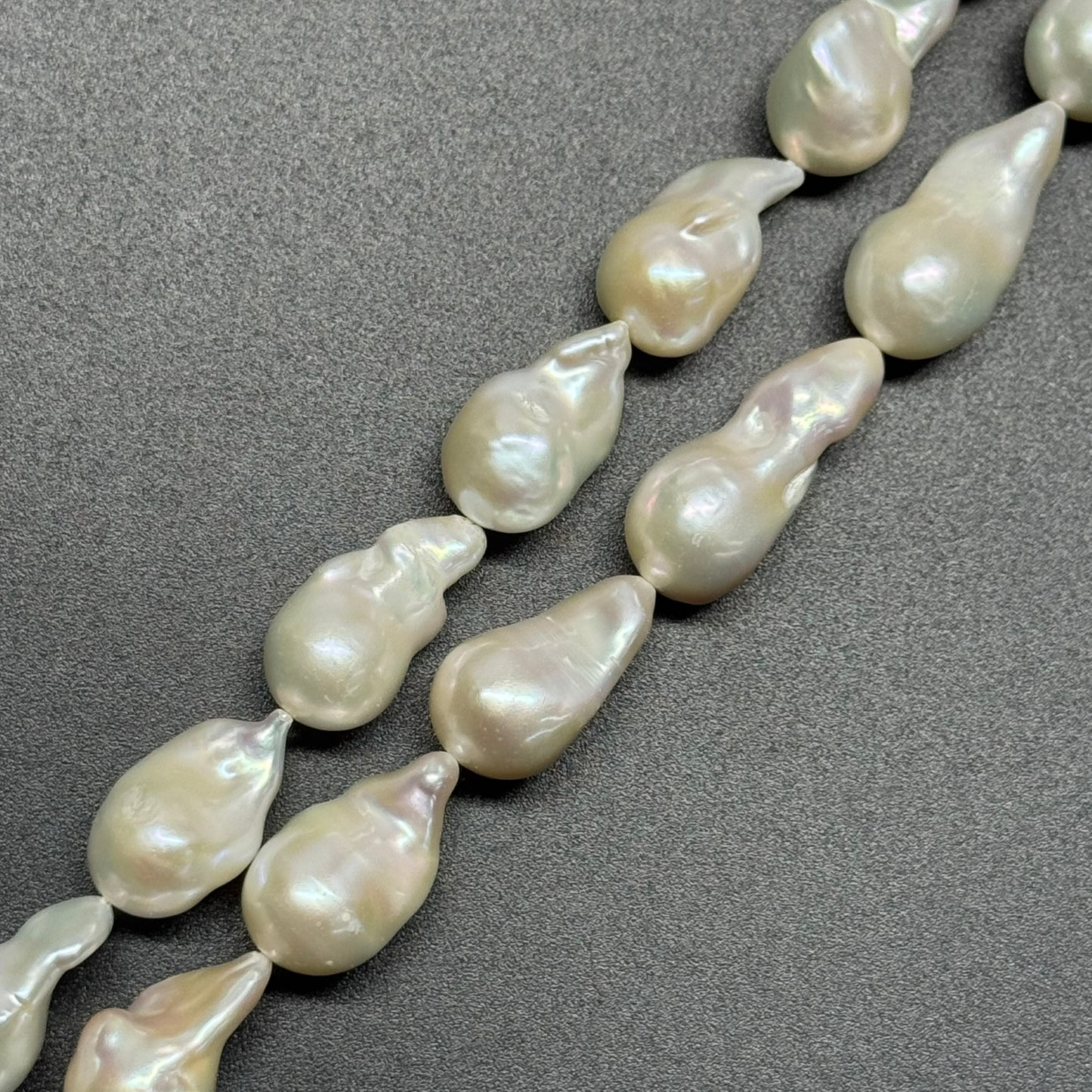 Freshwater Cultured Souffle Pearl - (AAAA Quality)