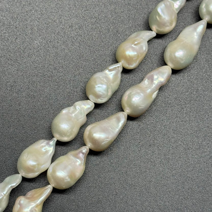 Freshwater Cultured Souffle Pearl - (AAAA Quality)