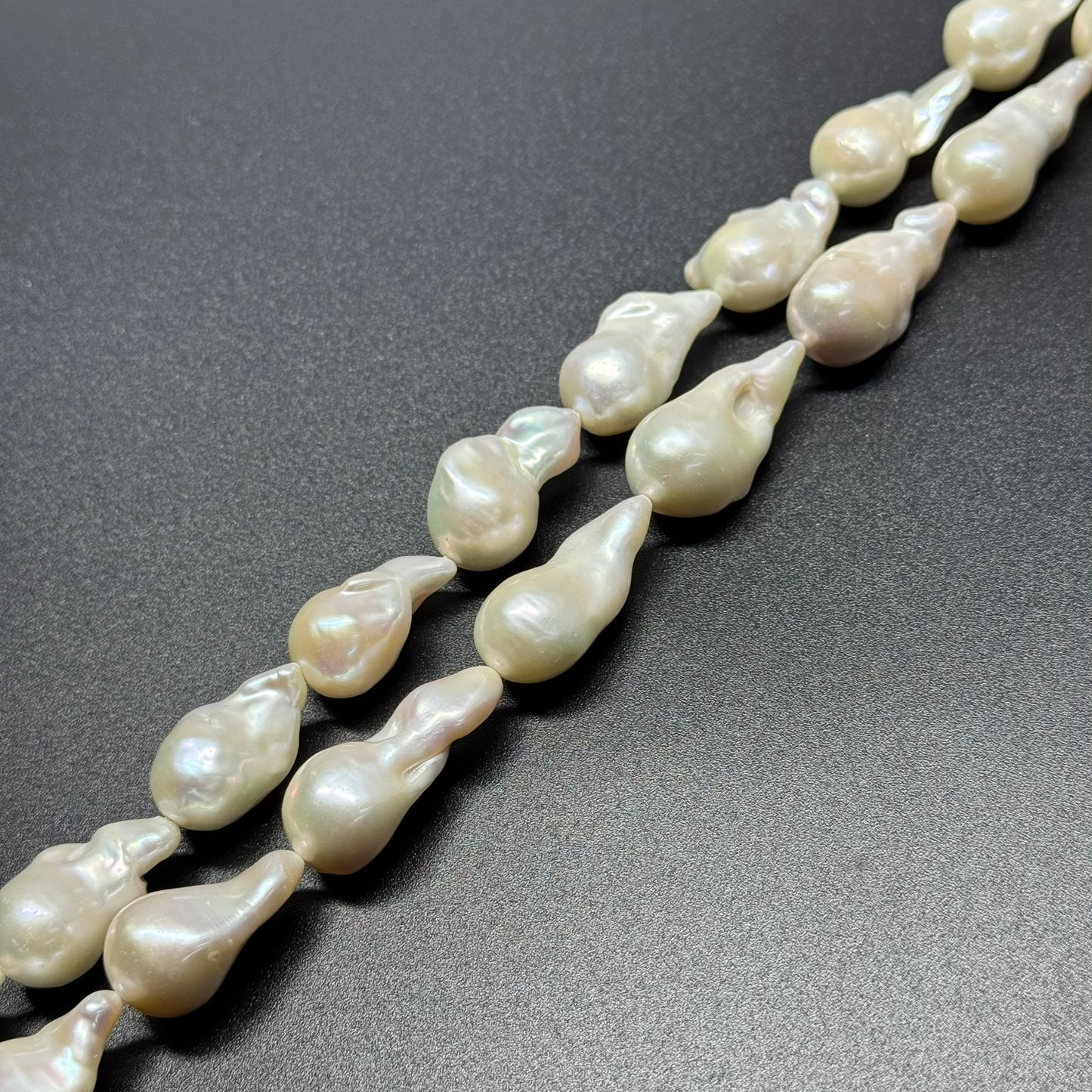 Freshwater Cultured Souffle Pearl - (AAAA Quality)