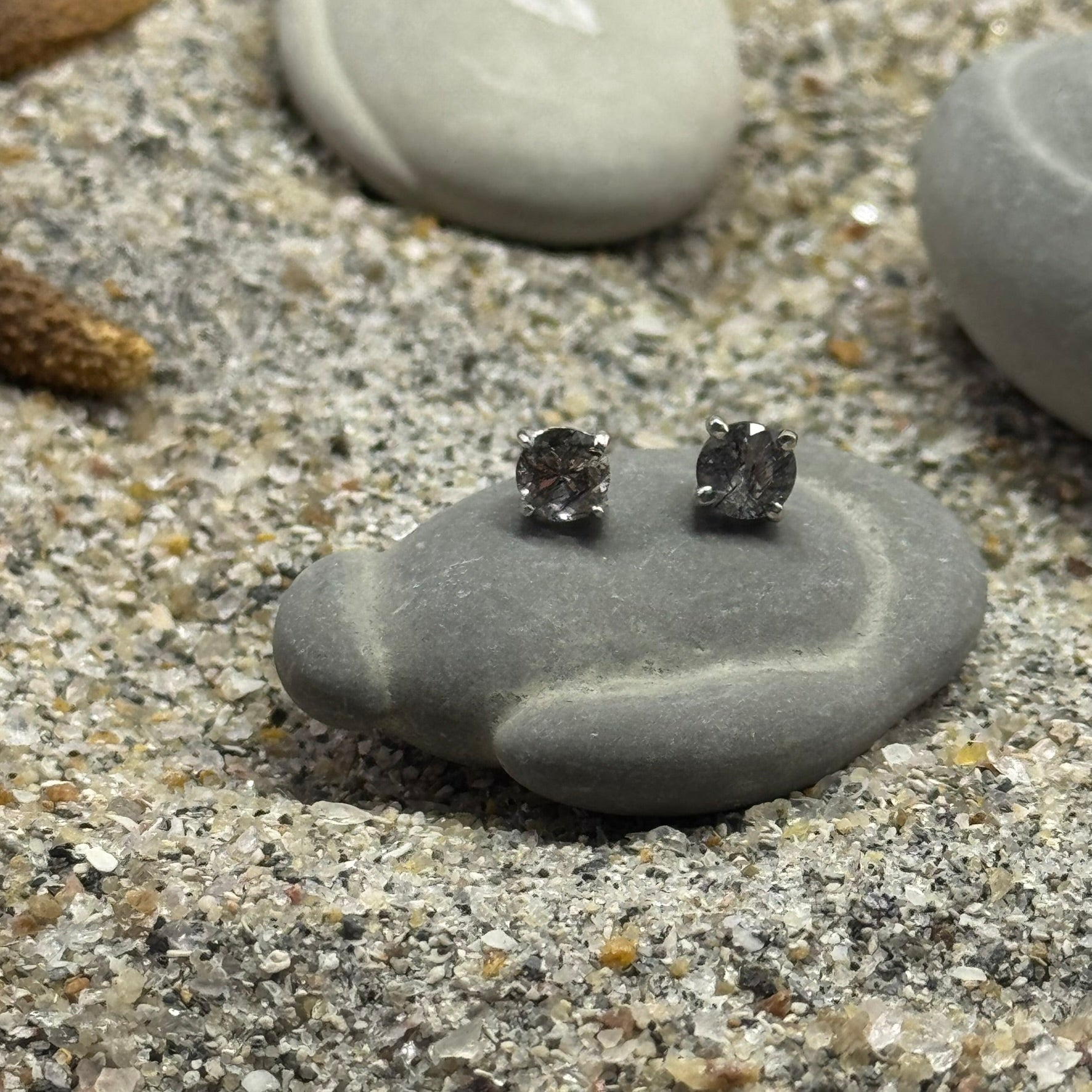 Handmade Round Sacred Seven Earrings in 925 Sterling Silver - Prong Set Style