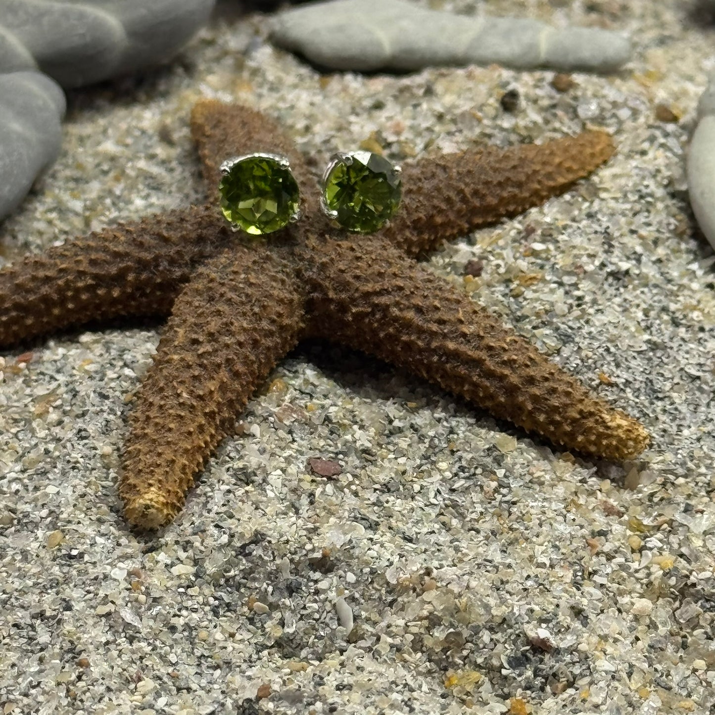Handmade Round Peridot Earrings in 925 Sterling Silver - Prong Set Style