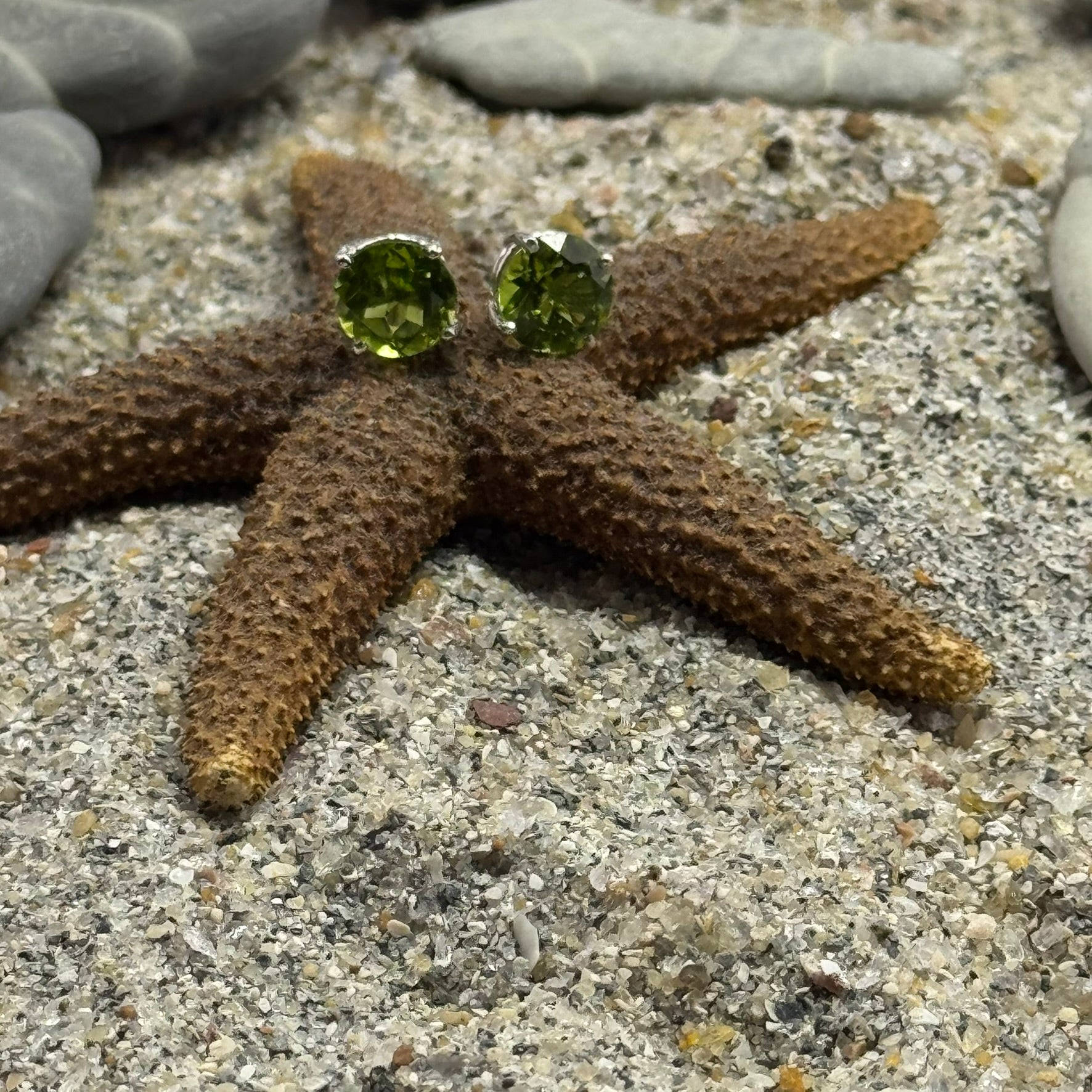 Handmade Round Peridot Earrings in 925 Sterling Silver - Prong Set Style