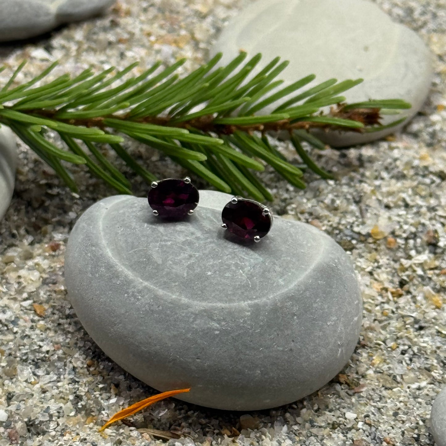 Handmade Oval Garnet Earrings in 925 Sterling Silver - Prong Set Style