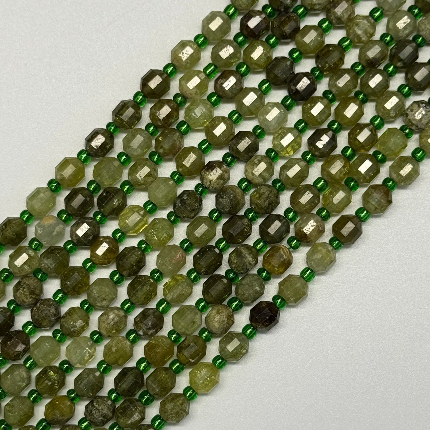 Green Garnet	Faceted Dodecahedron Gemstone Beads	(AA Quality)