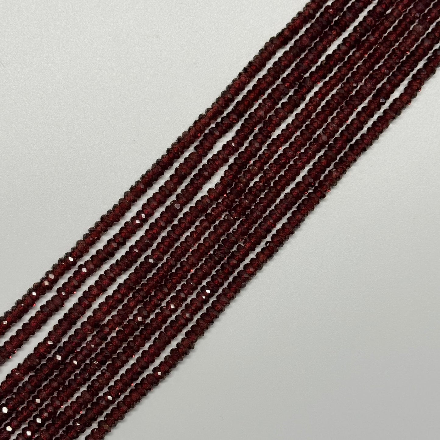 Mozambique Faceted Garnet Gemstone Beads - Rondelle Shape