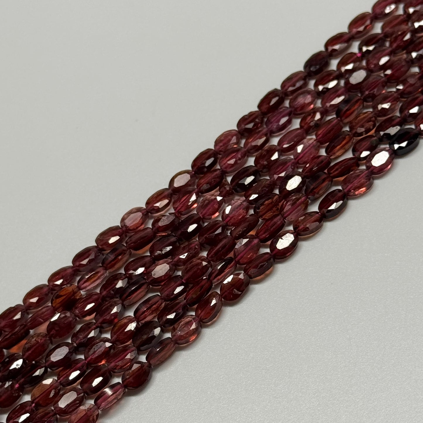 Grape Garnet	Faceted Oval Gemstone Beads (AA Quality)