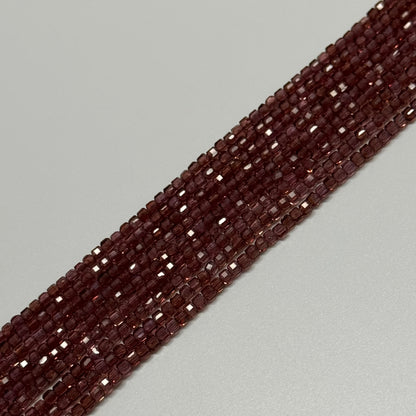 Mozambique Garnet Faceted Square Gemstone Beads (AAA Quality)