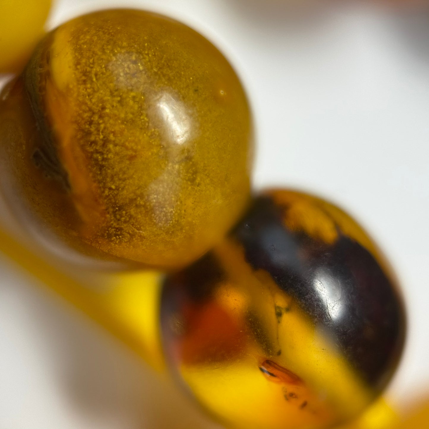 Amber Polished Round Beads (AA Quality)