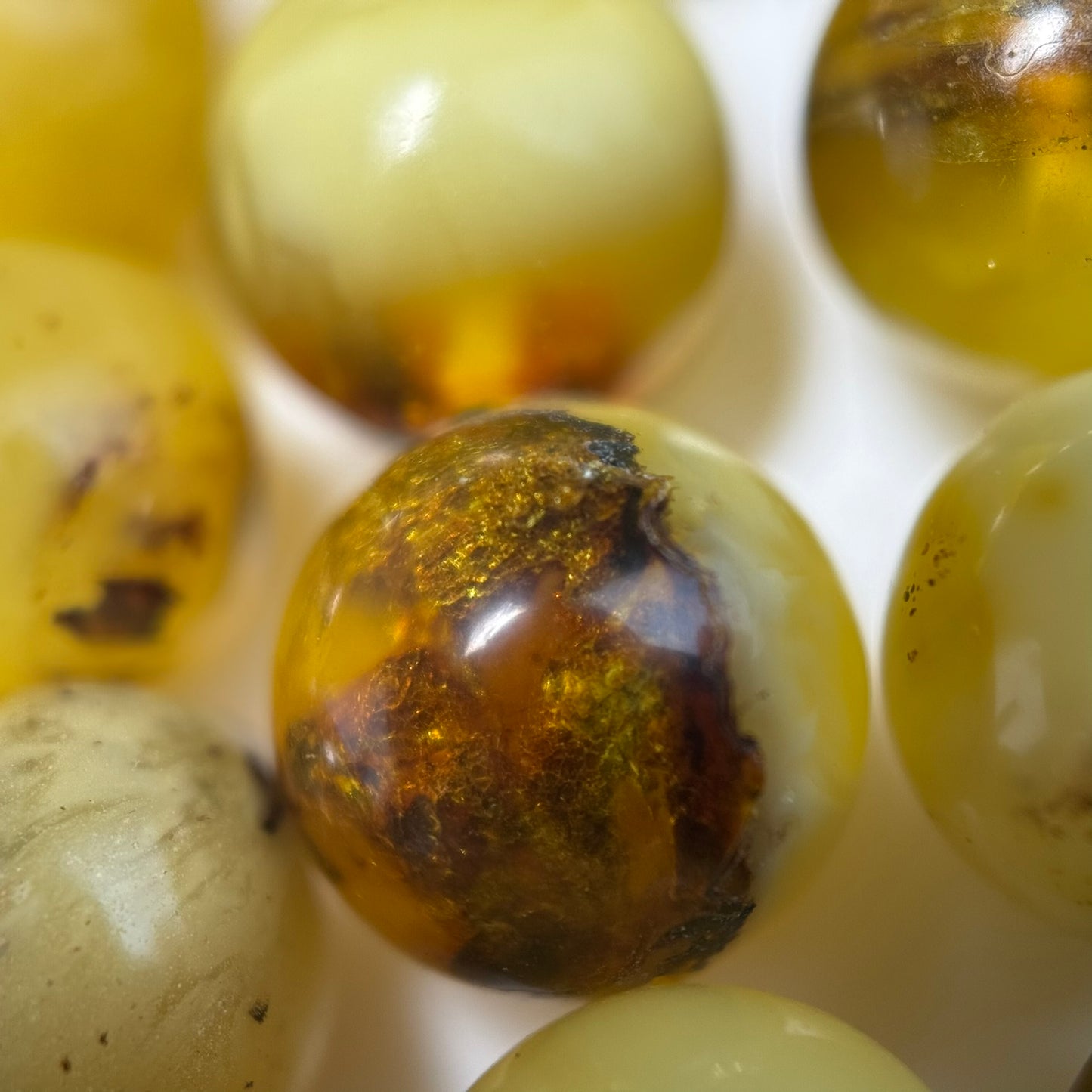 Amber Polished Round Beads (AA Quality)
