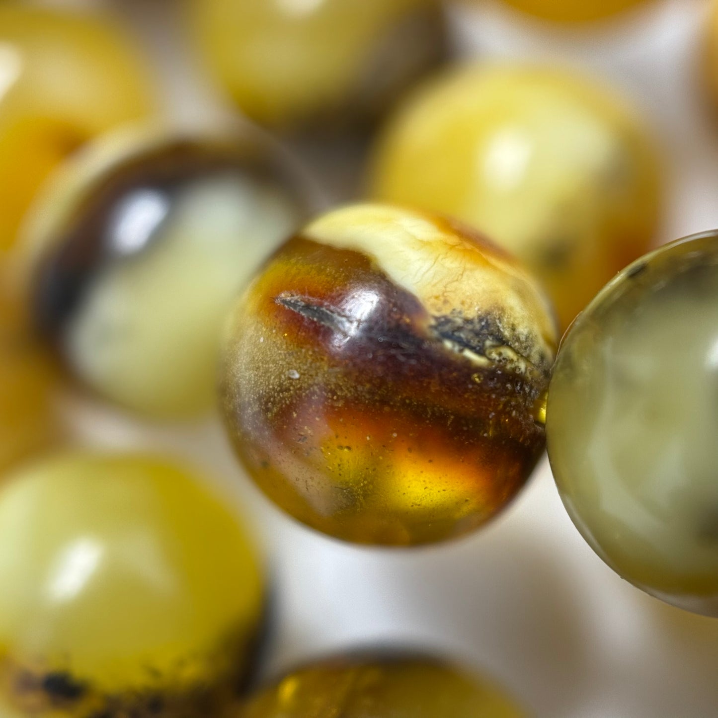 Amber Polished Round Beads (AA Quality)