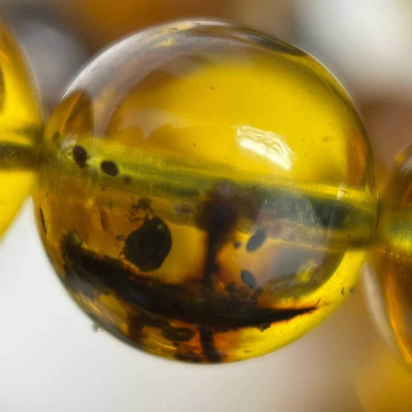 Amber Polished Round Beads (AAA Quality)