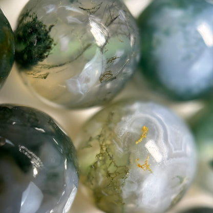 Moss Agate Polished Round Beads  - AAA Quality image 6