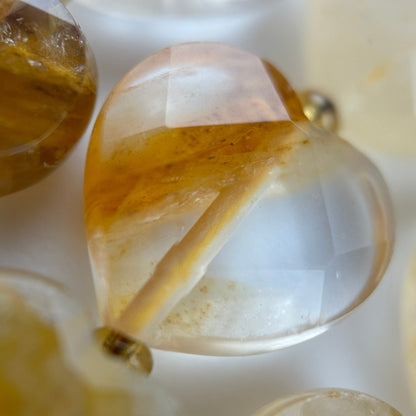 Golden Healer Quartz Faceted Heart 12ÃƒÆ’Ã†â€™Ãƒâ€ Ã¢â‚¬â„¢ÃƒÆ’Ã‚Â¢ÃƒÂ¢Ã¢â‚¬Å¡Ã‚Â¬ÃƒÂ¢Ã¢â€šÂ¬Ã‚Â12 mm Beads image 3