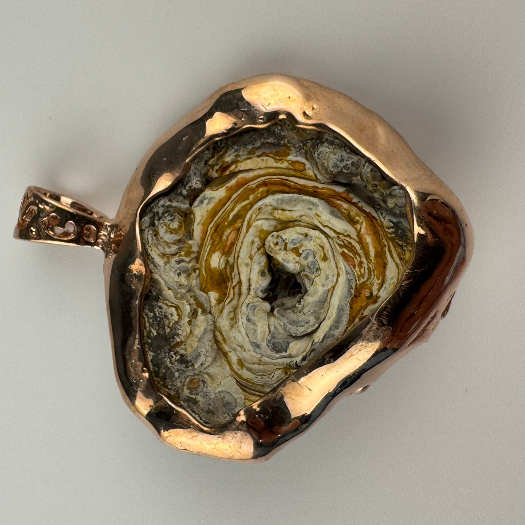 Druzy Chalcedony Quartz Coral Reef Pendant with Blue Sapphire(Rose Gold Plating) image 8