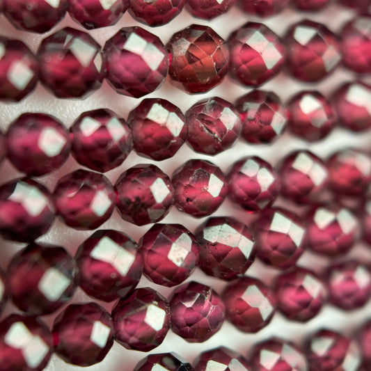 Rhodolite Grape Garnet Beads - Faceted Garnet Beads - Round Shape