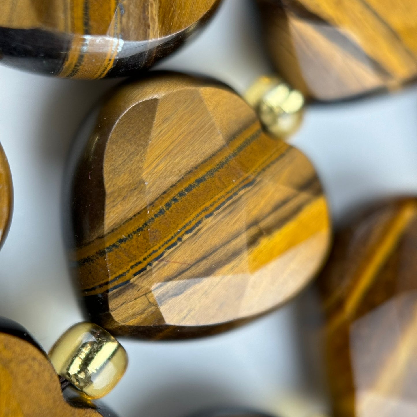 Tiger's Eye Faceted Heart 12ÃƒÆ’Ã†â€™Ãƒâ€ Ã¢â‚¬â„¢ÃƒÆ’Ã‚Â¢ÃƒÂ¢Ã¢â‚¬Å¡Ã‚Â¬ÃƒÂ¢Ã¢â€šÂ¬Ã‚Â12 mm Beads image 3