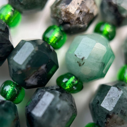 Emerald Dodecahedron Beads image 5