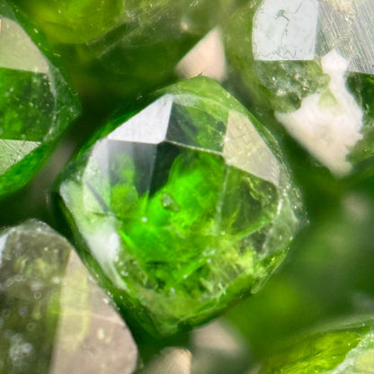 Diopside Square Beads image 4