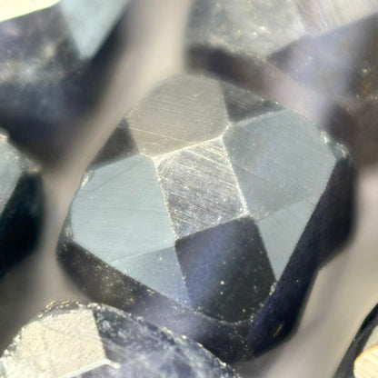 Iolite Square Beads image 2