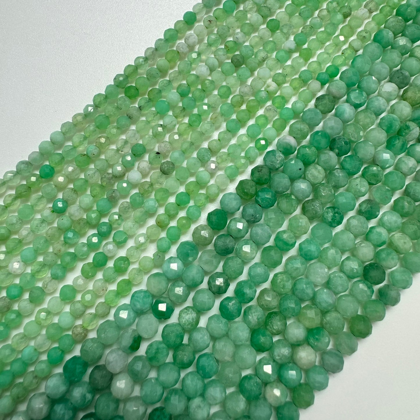 Chrysoprase Faceted Round Beads image 6