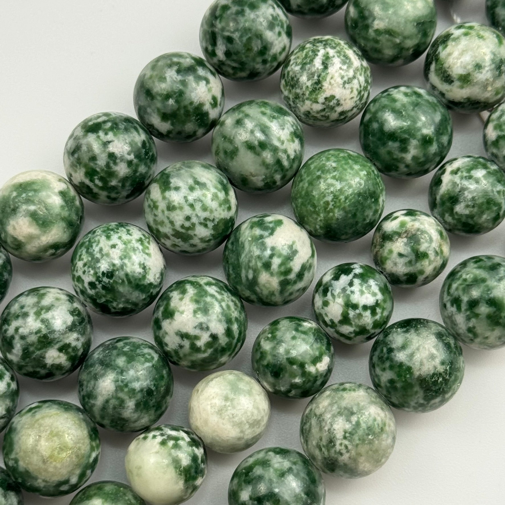 Green Spotted Serpentine Polished Round Beads image 2