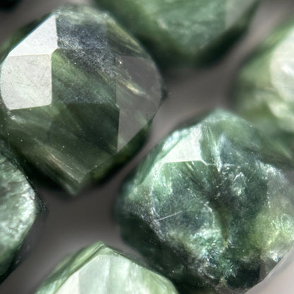 Seraphinite Faceted Square Beads - (AA Quality)